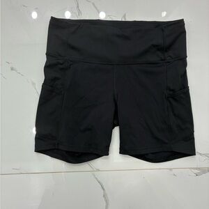 Lululemon Fast and Free High-Rise 6” Bike Shorts – Black